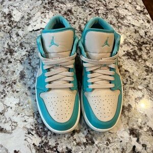 Nike Jordan 1 Low Tropical Teal Sandy Beige